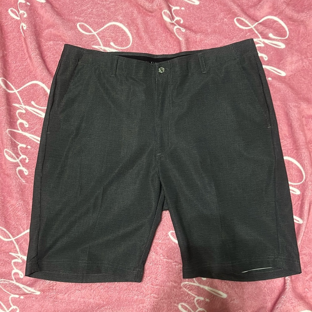 NWOT Mens size 38 Pebble Beach Golf shorts Dark Gray